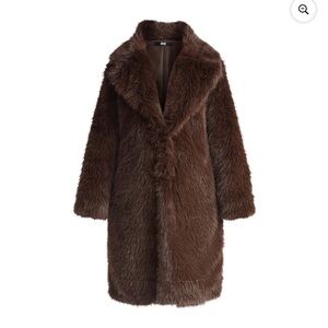 Viral Madden NYC faux fur coat